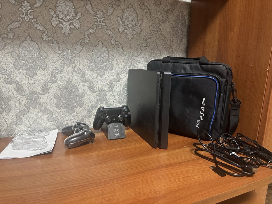 Sony Playstation 4 slim 1tb