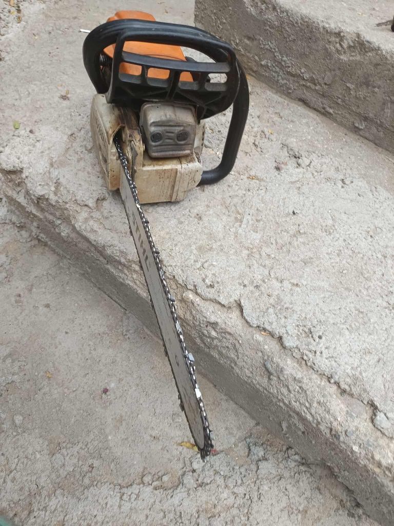 Stihl ms271.     .