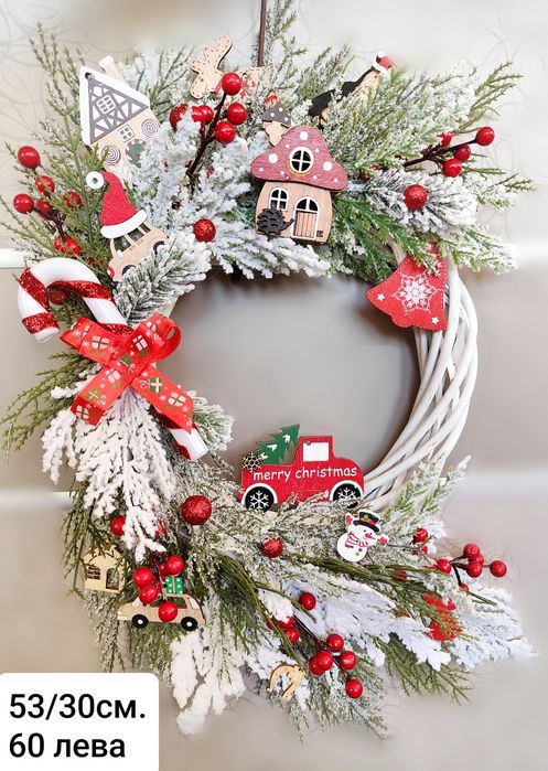 Коледни венци и декорация