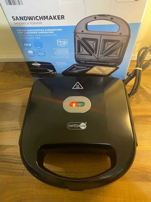 Сандвич машина Switchon – нова, неизползвана, в оригинална опаковка
