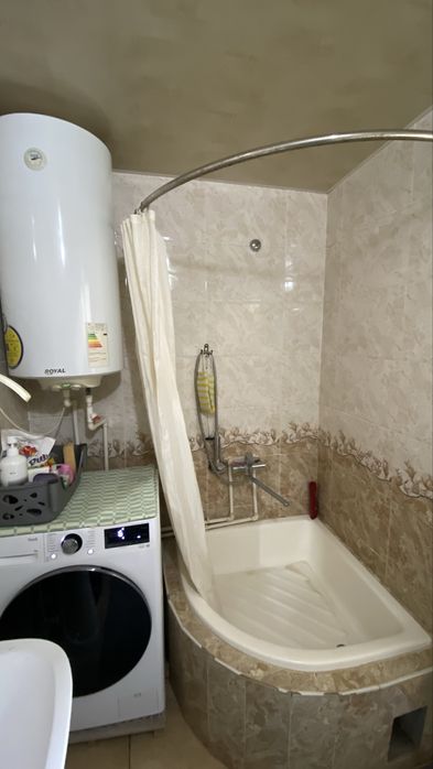 zangatadan 2 etajliy uy sotilad