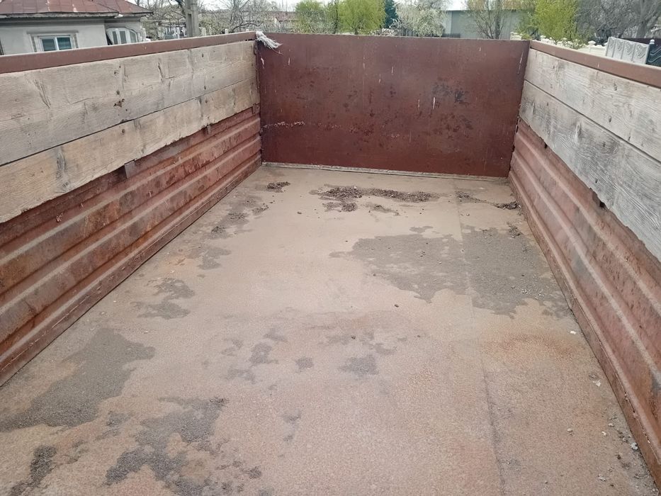 Vând remorcă auto de 5 tone