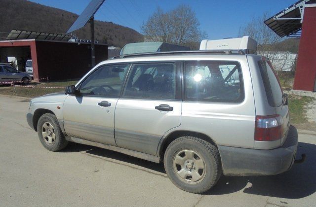 Subaru Forester 2.0 125к.с. на части