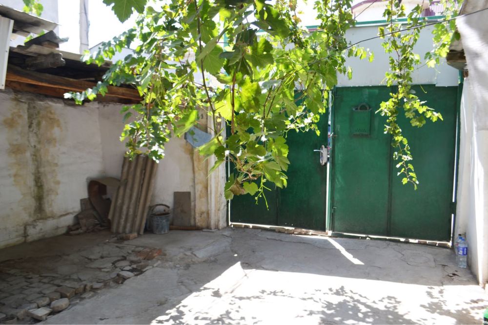 угловой дом 2 сотки под строительство нового дома ор.Узбекистанская