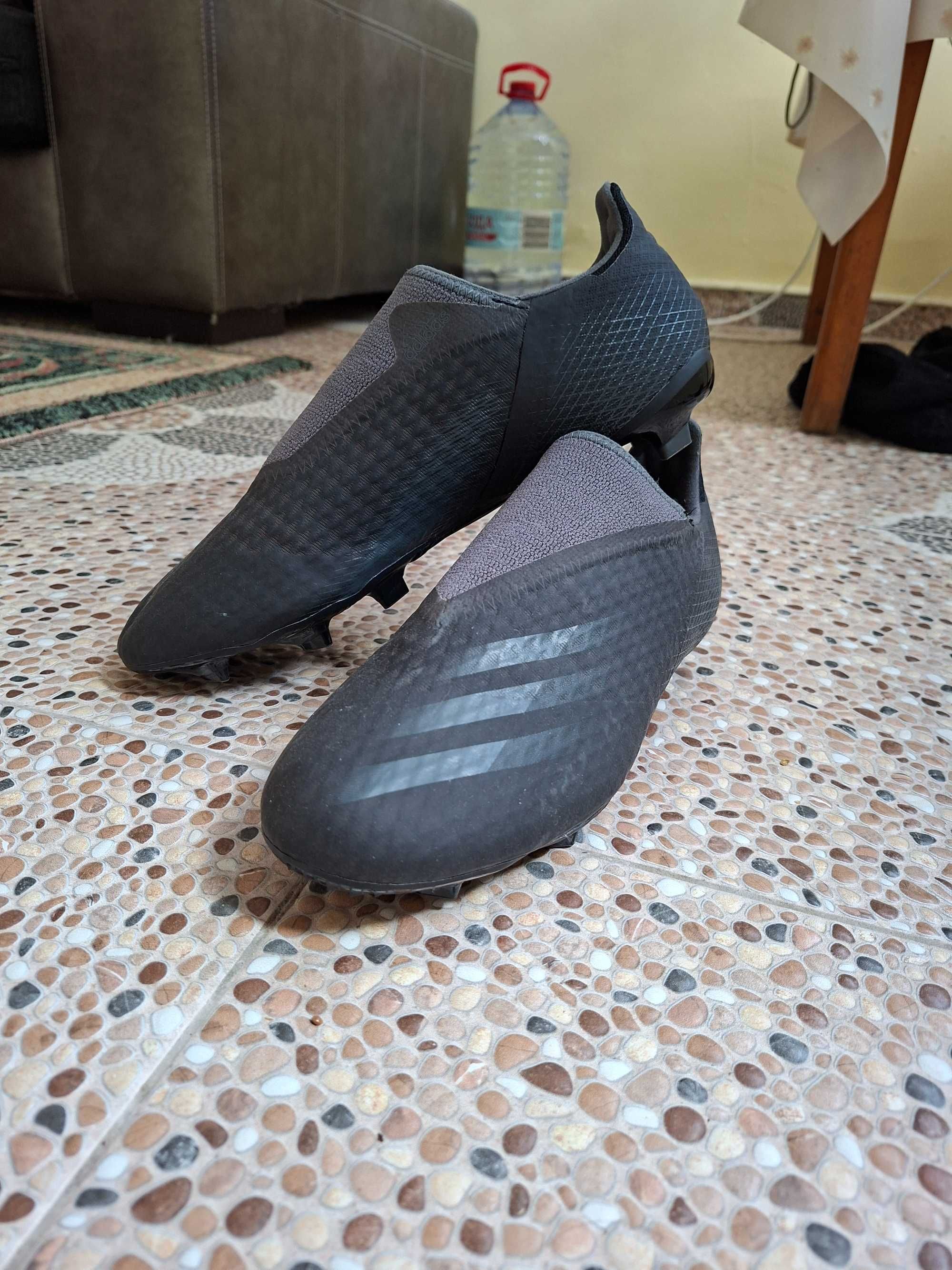 Оригинални бутонки Adidas размер 44 2/3