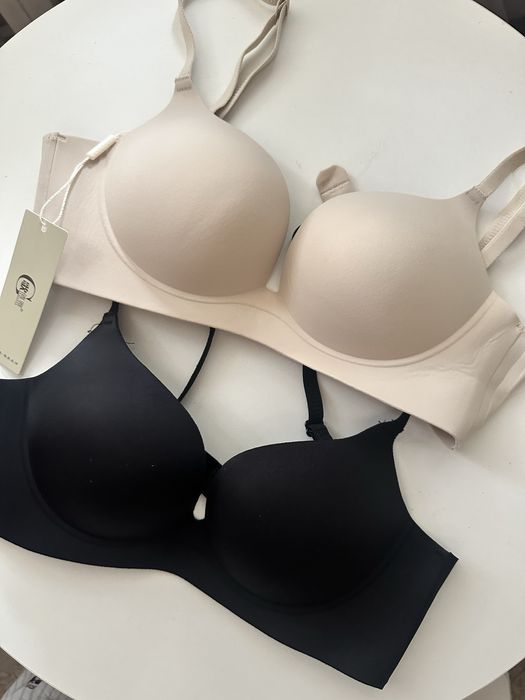 Бюстгалтеры новые