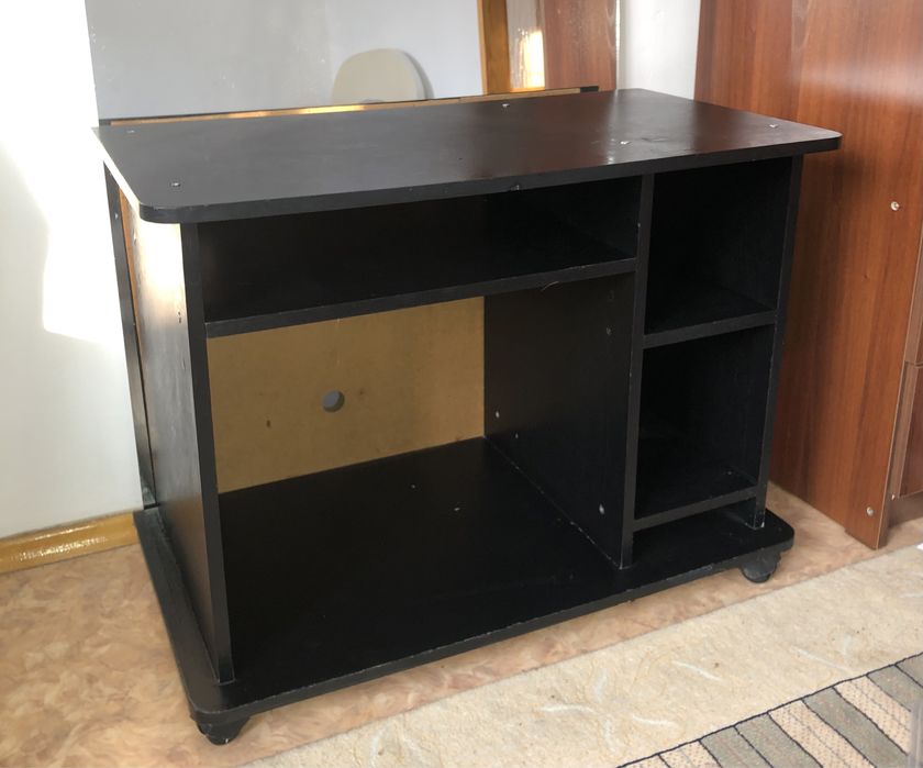 Продам тумбочку, шкафчик