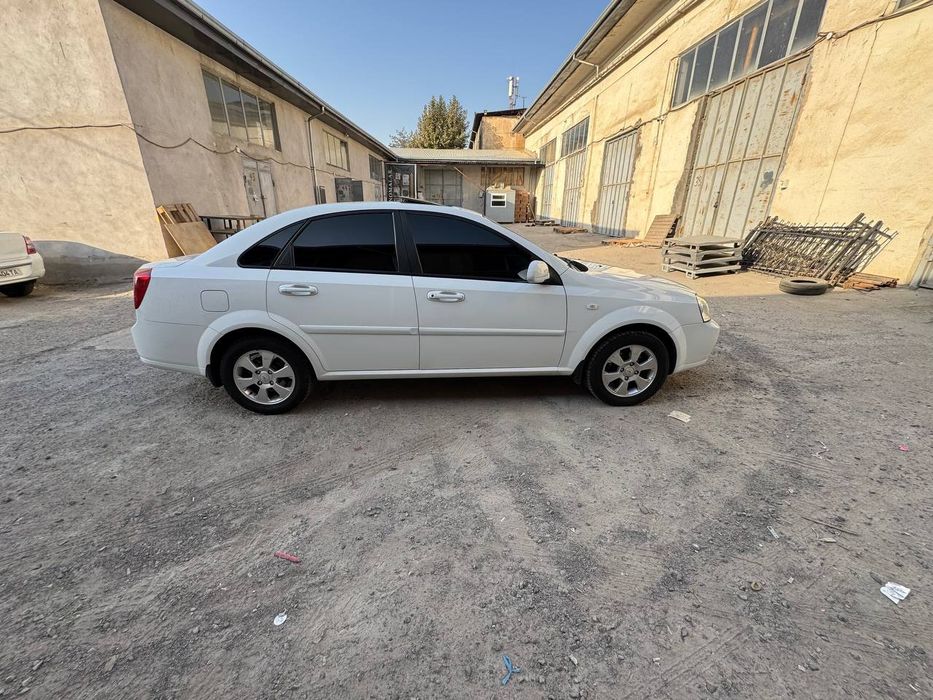 Chevrolet Lasetti 1.6