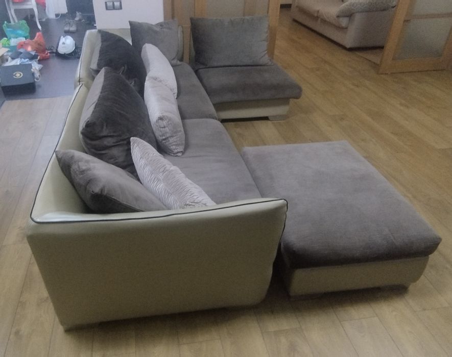 Продаётся диван в гостинную