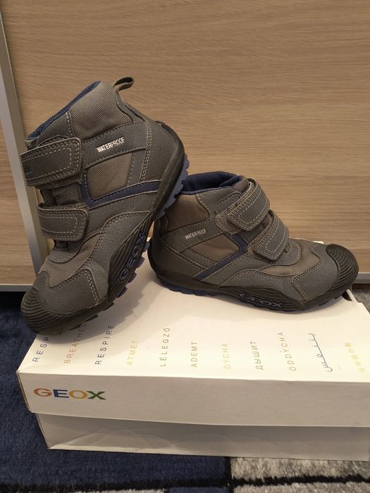 Ghete firma Geox Nr 32