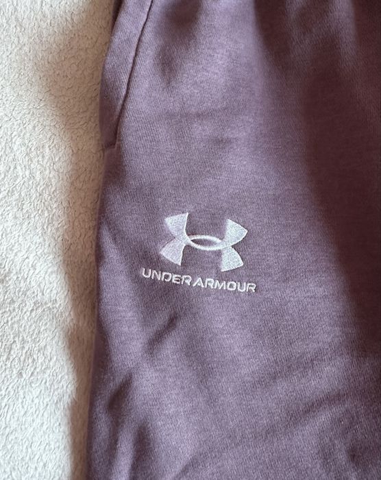Дамско долнище Under Armour (лилаво, XS) /Спортен ангуг