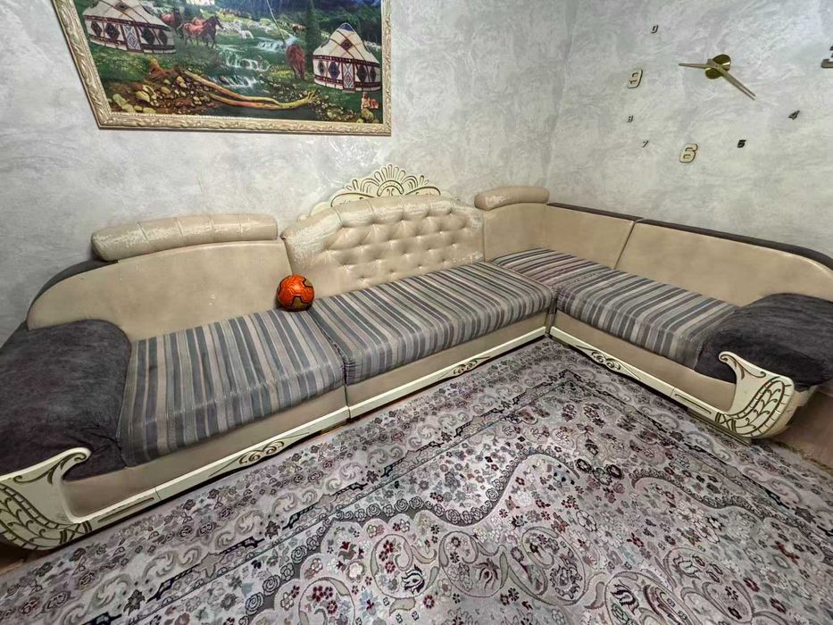 Диван сатылады аккентте