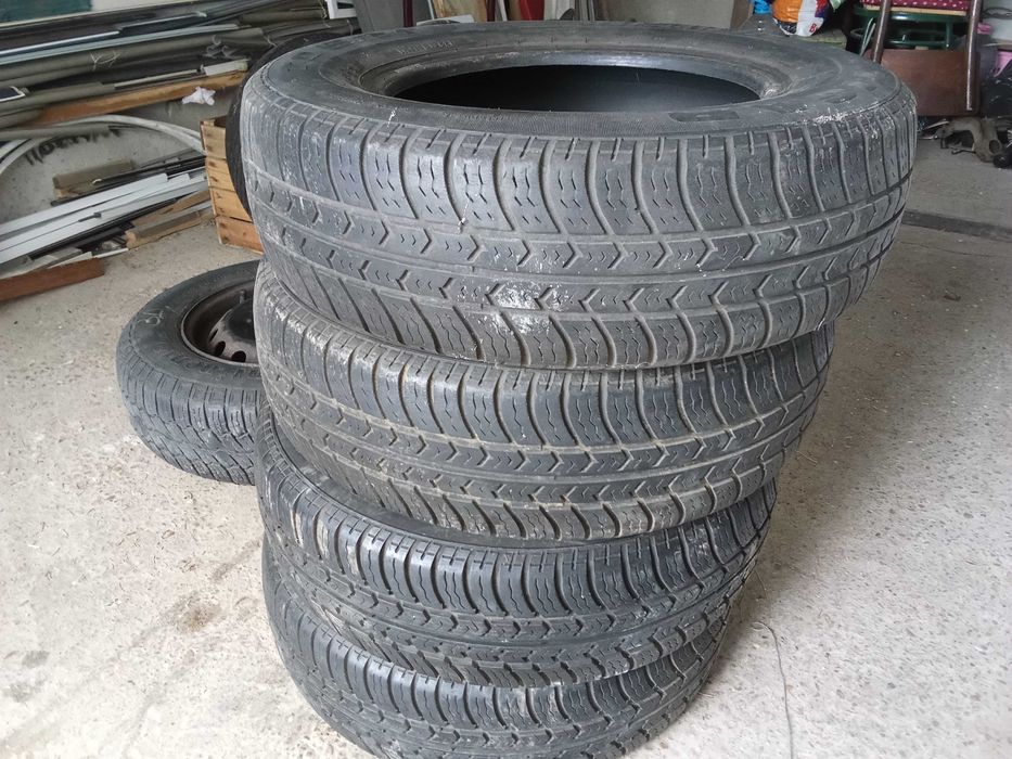 автомобилни гуми 13 "