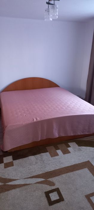 Set mobilier dormitor si saltea inclusa
