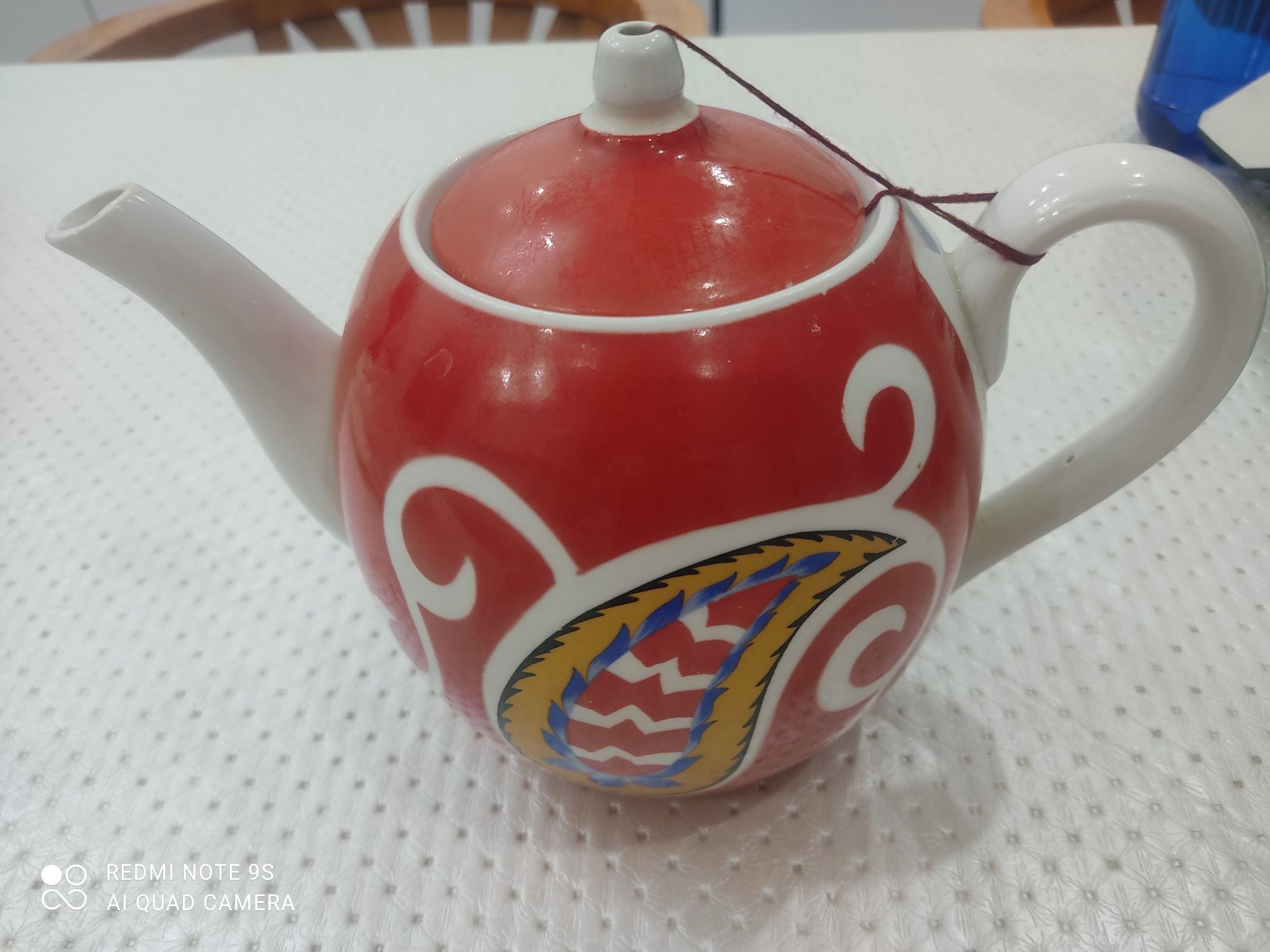 Продам чайник 700 мл