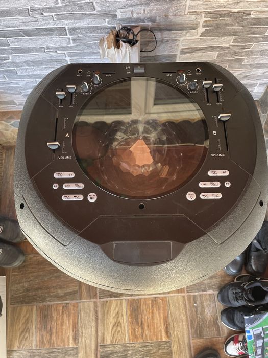 Boxa activa Akai portabilă