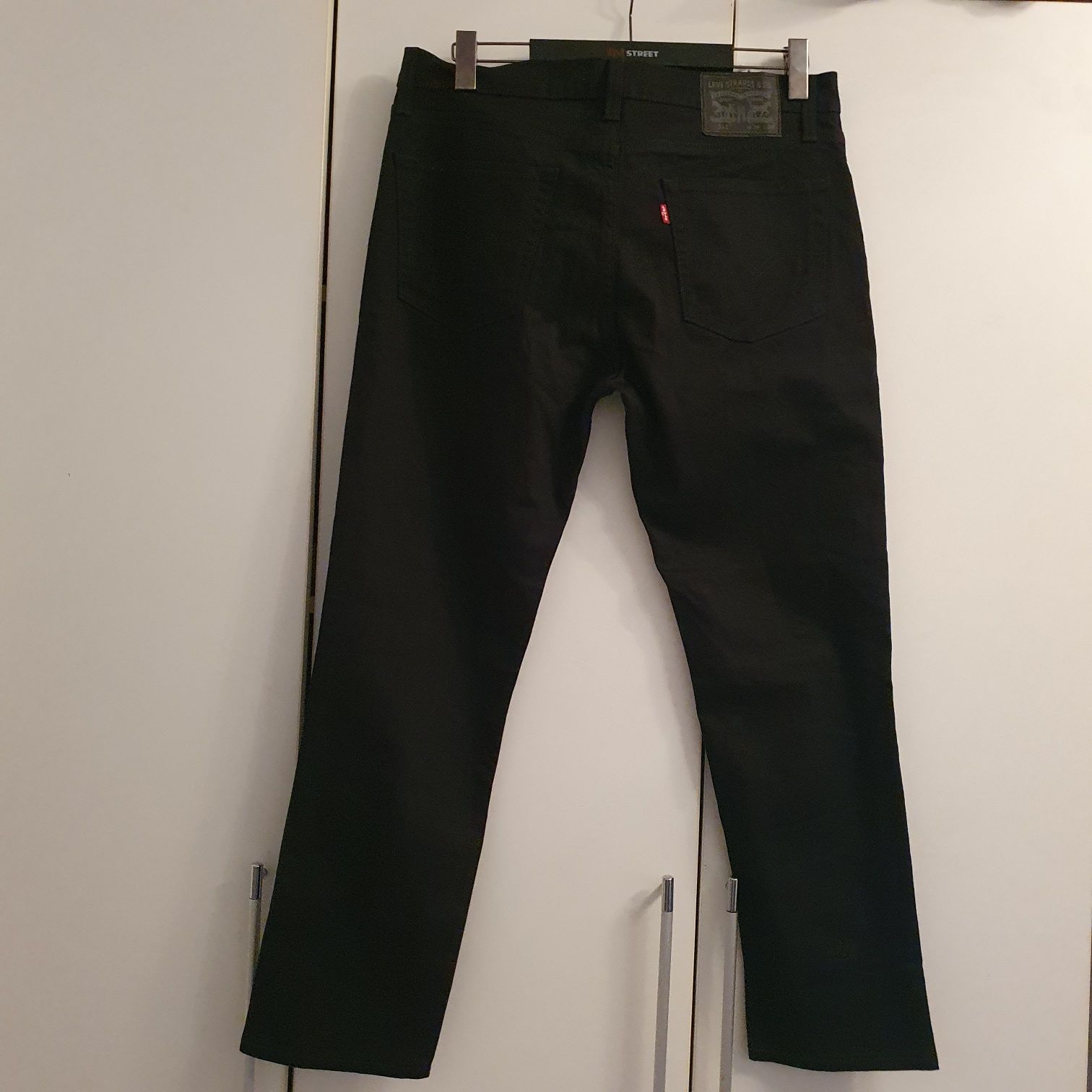 Blugi Levis  511 masura 36/30