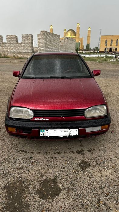 Продам гольф 3 объем 1.8