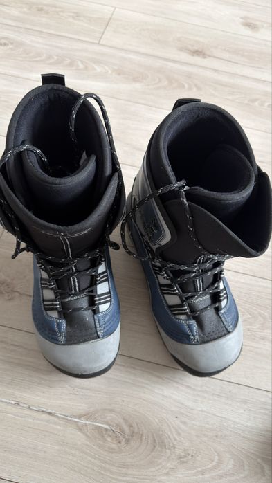 Boots Snowboard nr 44-45