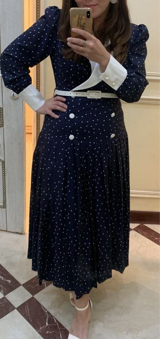 Продается платья одетые 1-2 раза