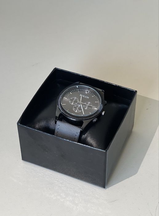 Продам часы в отличном состоянии