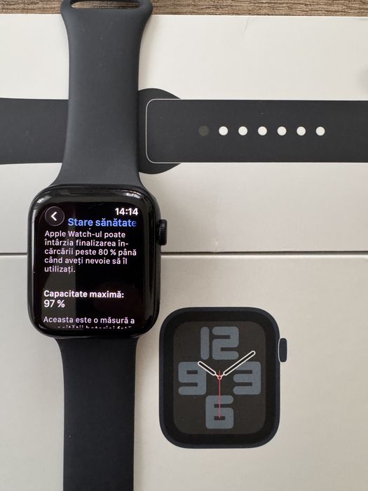 Apple Watch SE (2024), GPS, M/L , 44mm, Midnight