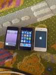 Lot de Ipod fara incarcatoare!