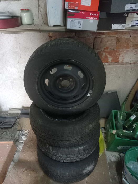 Гуми с джанти Топ състояние