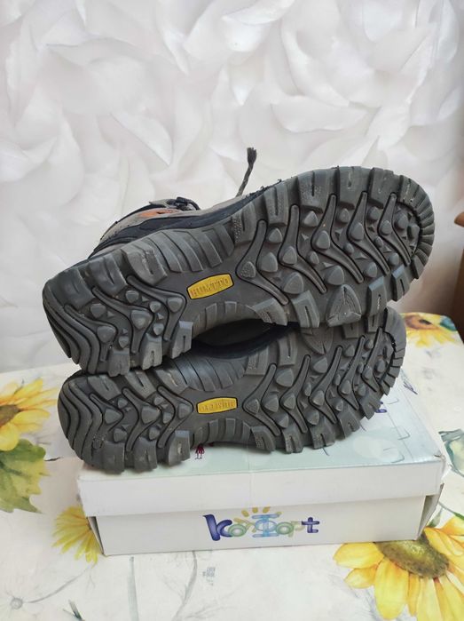 Трекинговые ботинки HUMTTO