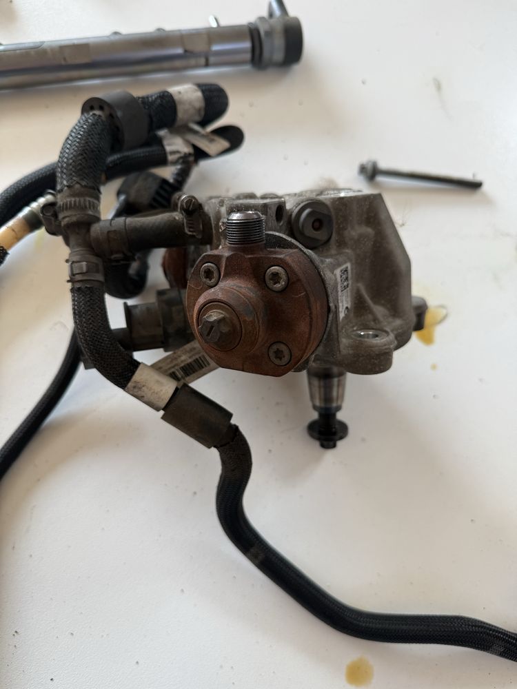 Помпа и дюзи BMW N57 3.0D 245 к.с.
