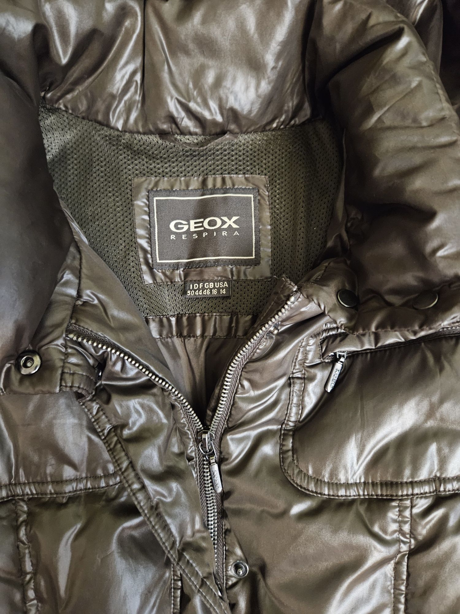 Дамско яке "GEOX"