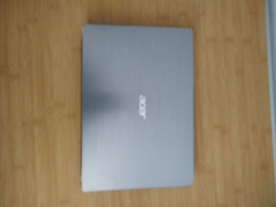 Laptop Acer aspire i3