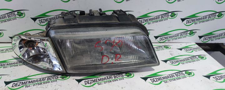 Far dreapta Audi A4 B5