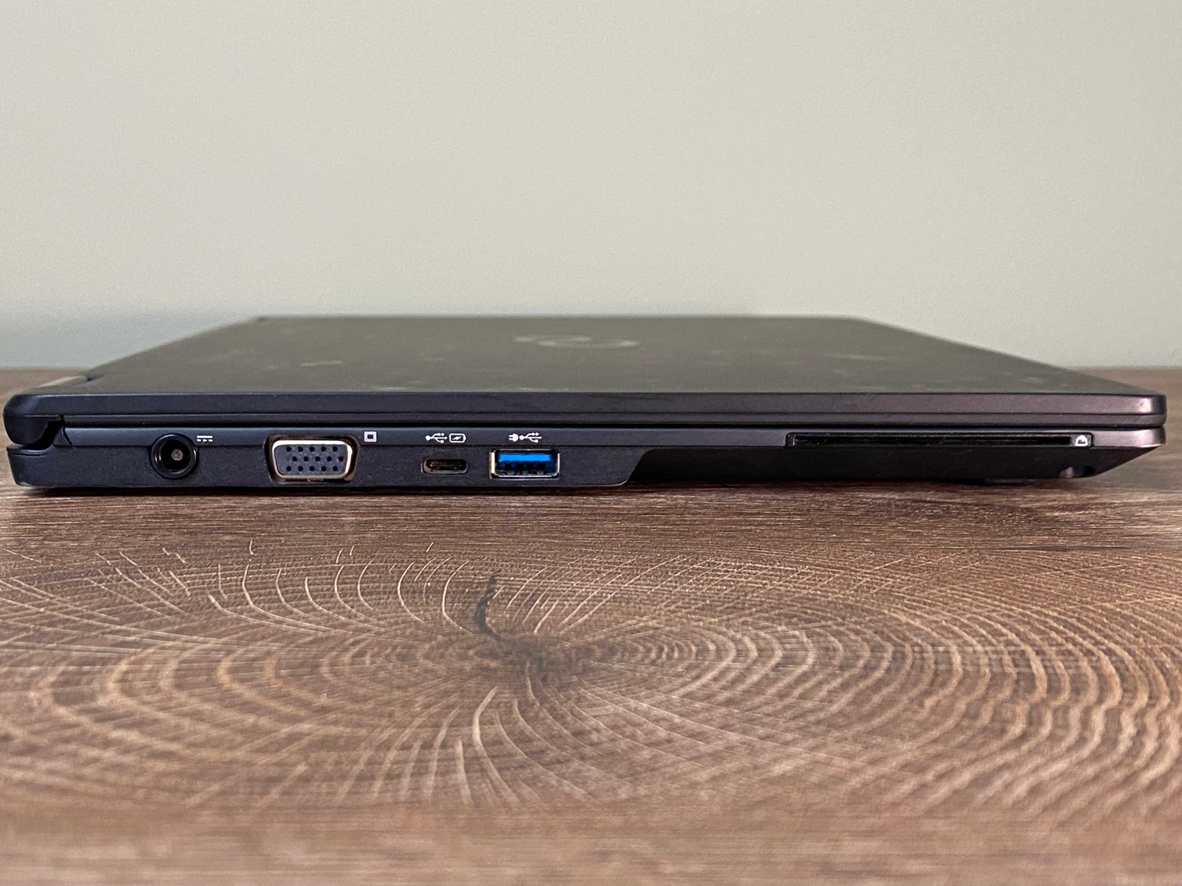 Лаптоп FUJITSU LIFEBOOK U748 I5-8250U/8GB/256GB SSD/14 FullHD/DP