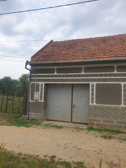 Casa de vanzare sat Dezesti comuna Firliug