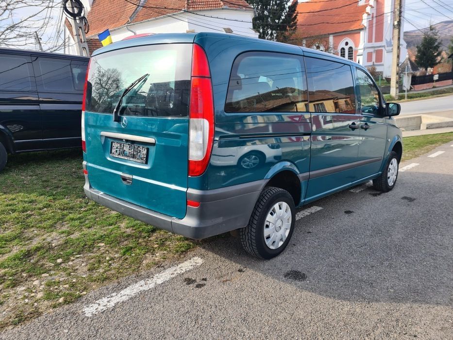 Mercedes Vito 4x4, AUTOMAT, 8 locuri, 2010
