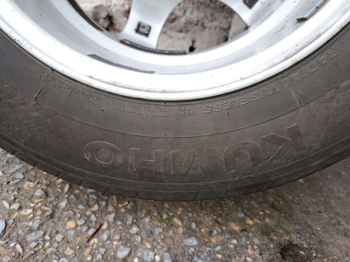 Алуминиеви джанти 14 цолови за VW със летни гуми. 175/80/14.