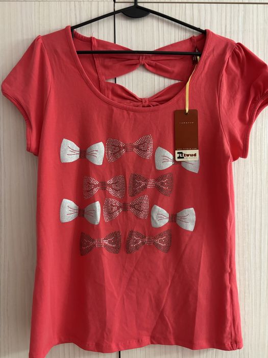 Женская кофточка