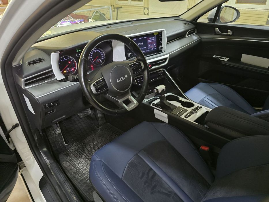 Kia k5 sotiladi yili 2022