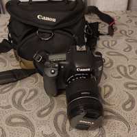 Профессиональный зеркальный цифровой фотоаппарат Canon EOS 7D