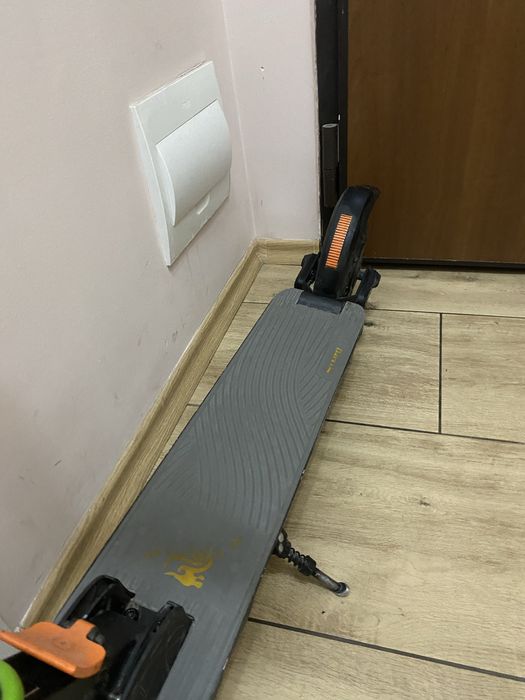 Електическа тротинетка Kukirin S1 Pro