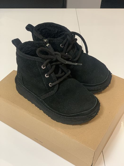 UGG marimea 27.5