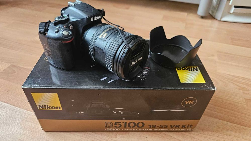 Nikon 5100 VR 18-200 II