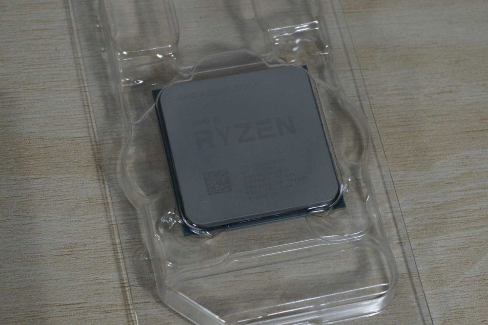 Процесор CPU Ryzen 7 3700X 8c 16t AMD Ryzen AM4 / Вкл.ДДС