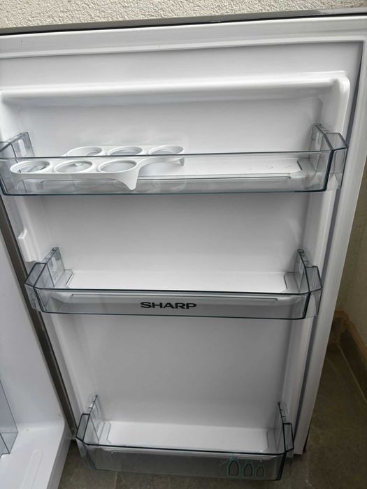Frigider cu o usa Sharp