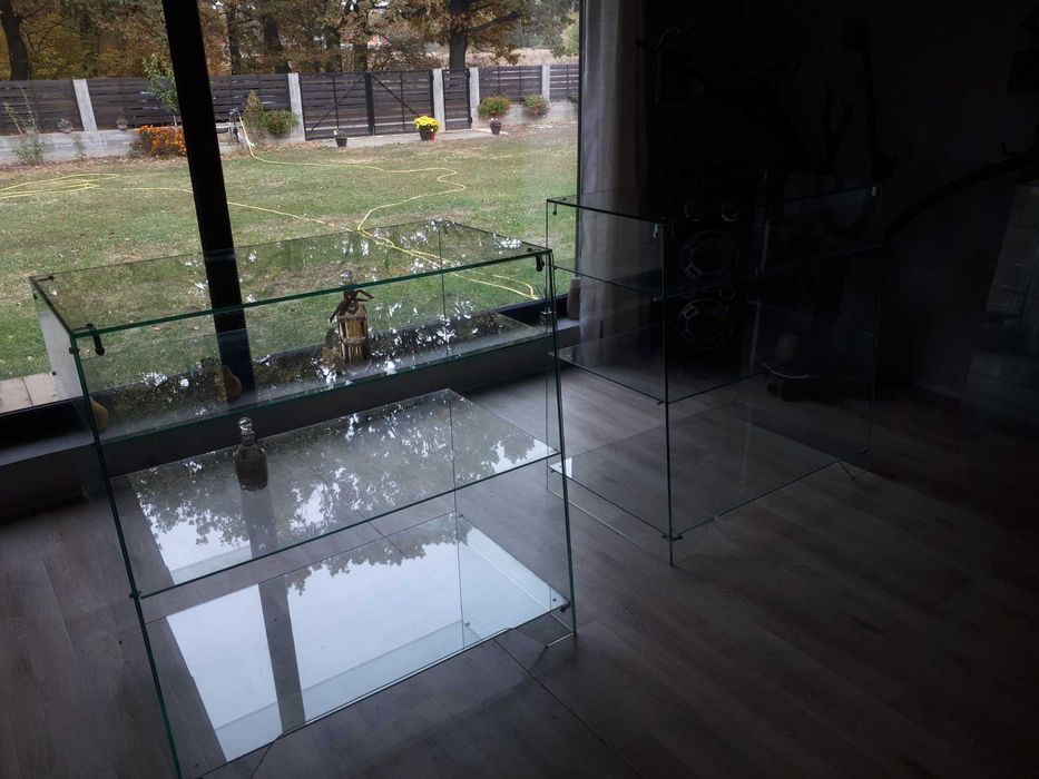 Vitrine din sticlă securizată 10mm