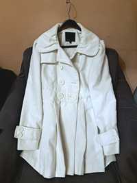 Бяло палто Amisu