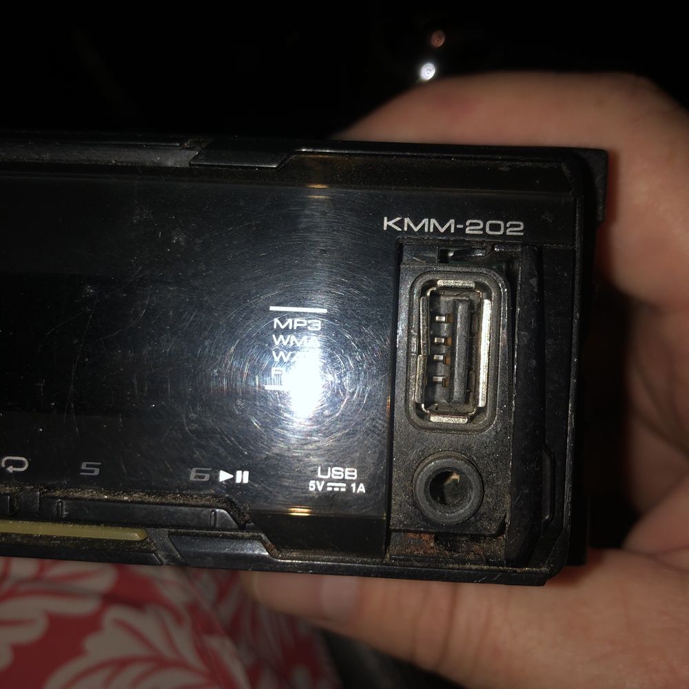 kenwood със usb и флашка
