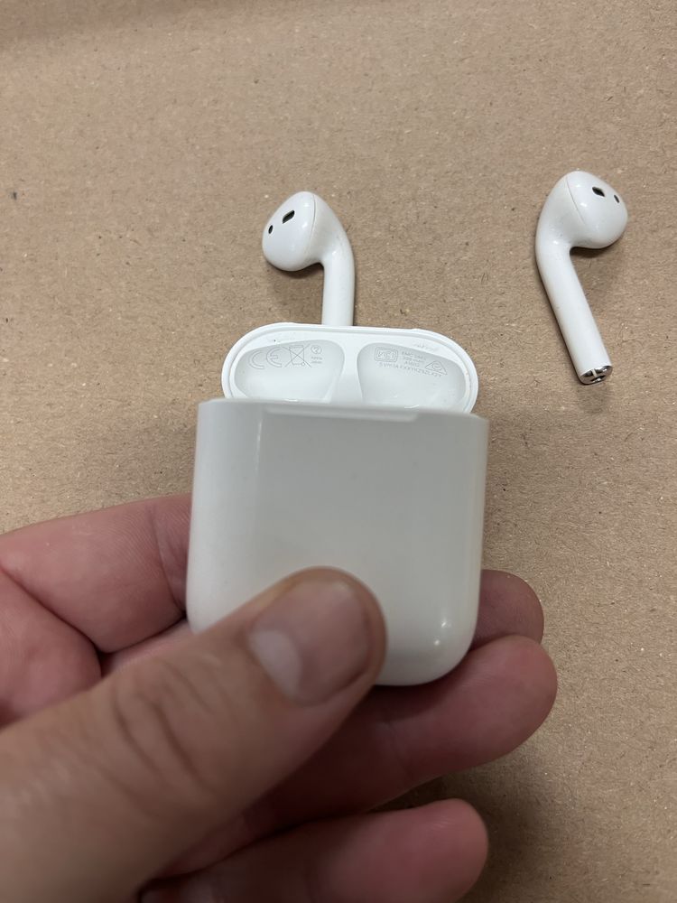 Apple AirPods 2 ОРИГИНАЛНИ слушалки