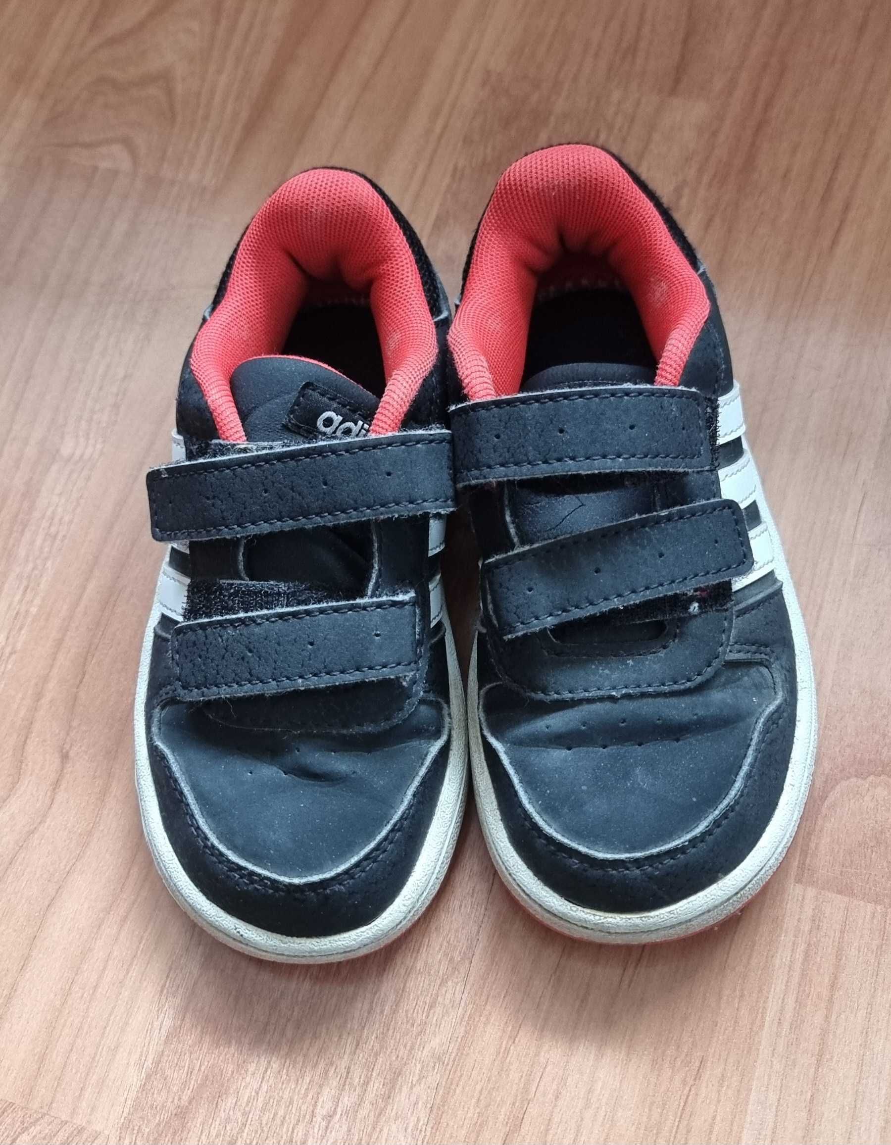 Маратонки за момче Adidas и чехли Spiderman - размер 26 , стелка 15см